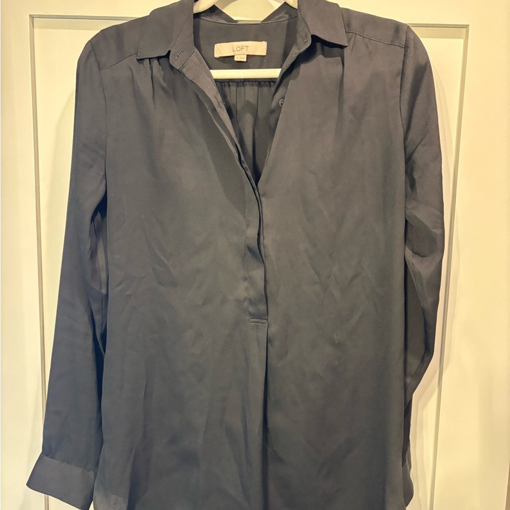 Black long sleeve blouse with collar.size XS.